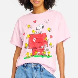SNOOPY & Woodstock Peanuts Love Letter Graphic Tee in Baby Pink ✨ NWT